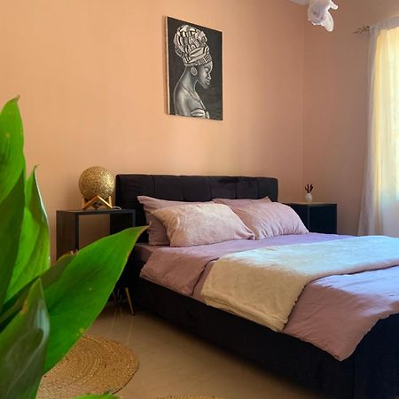 Bungalow X Garten & Terrasse X Wlan X Europaeisch Moshi Bagian luar foto
