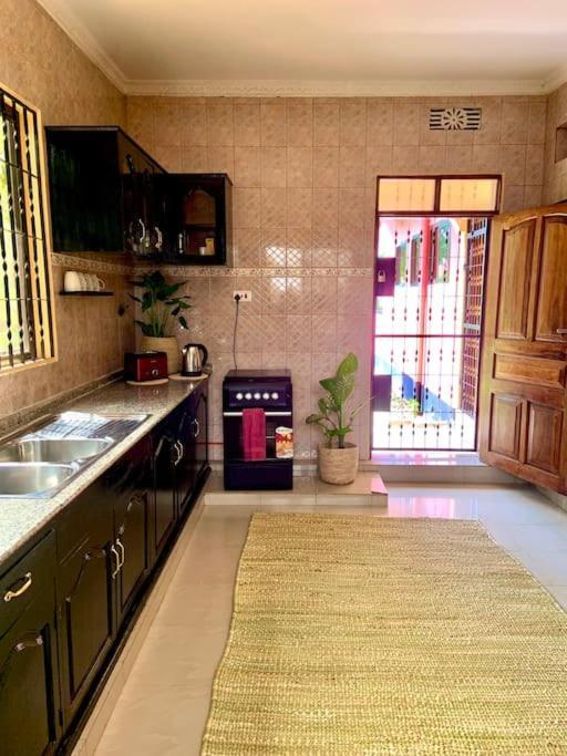 Bungalow X Garten & Terrasse X Wlan X Europaeisch Moshi Bagian luar foto